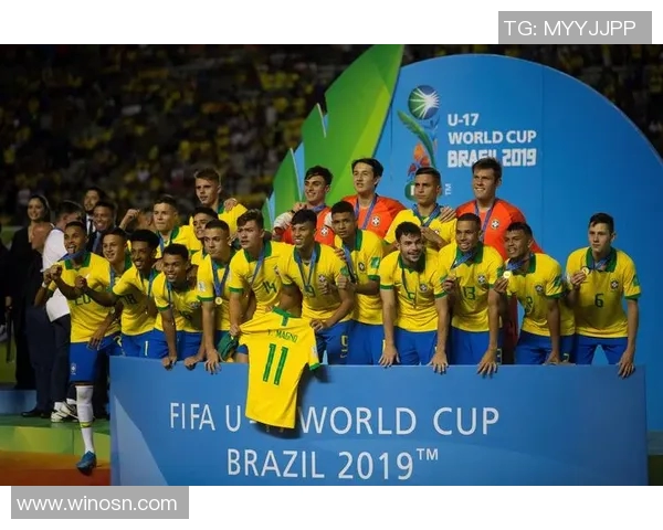 成都羽毛球队在世界杯预选赛中以54分稳居积分榜首位 成都羽毛球队在世界杯预选赛中以54分稳居积分榜首位