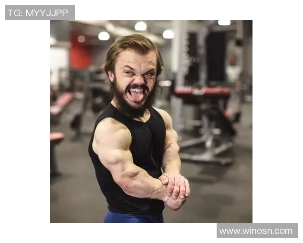 张伟的足球人生探索与深度对话揭示运动员背后的故事与梦想