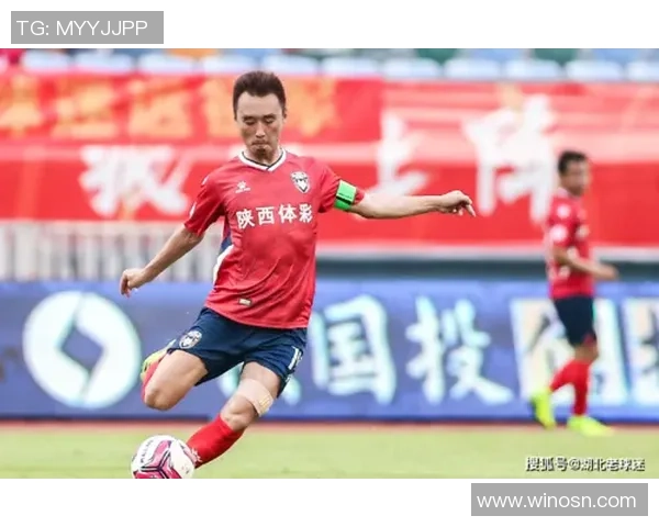 成都羽毛球队在挑战赛中以55分稳居积分榜首位展现强劲实力