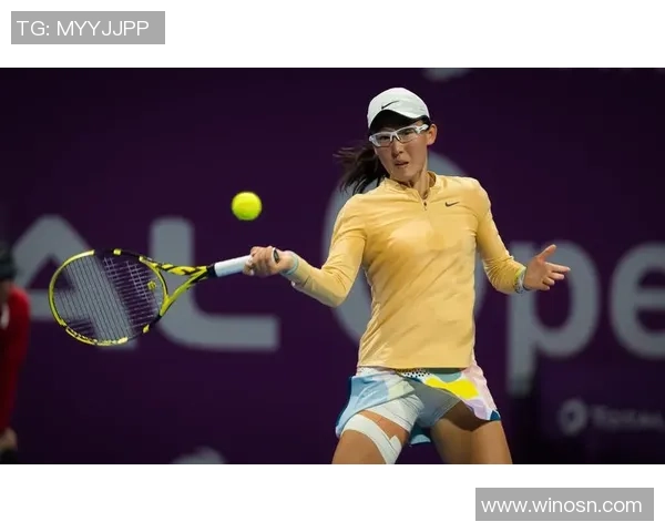 重庆网球队与上海网球队赛后复盘分析灵活性表现与战术调整 重庆网球队与上海网球队赛后复盘分析灵活性表现与战术调整